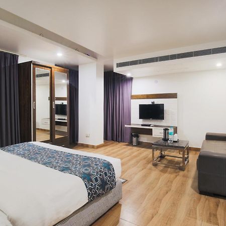 Hotel Uppal International, Near New Delhi Railway Station Dış mekan fotoğraf