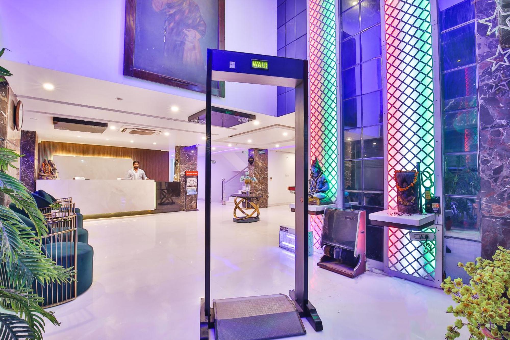 Hotel Uppal International, Near New Delhi Railway Station Dış mekan fotoğraf