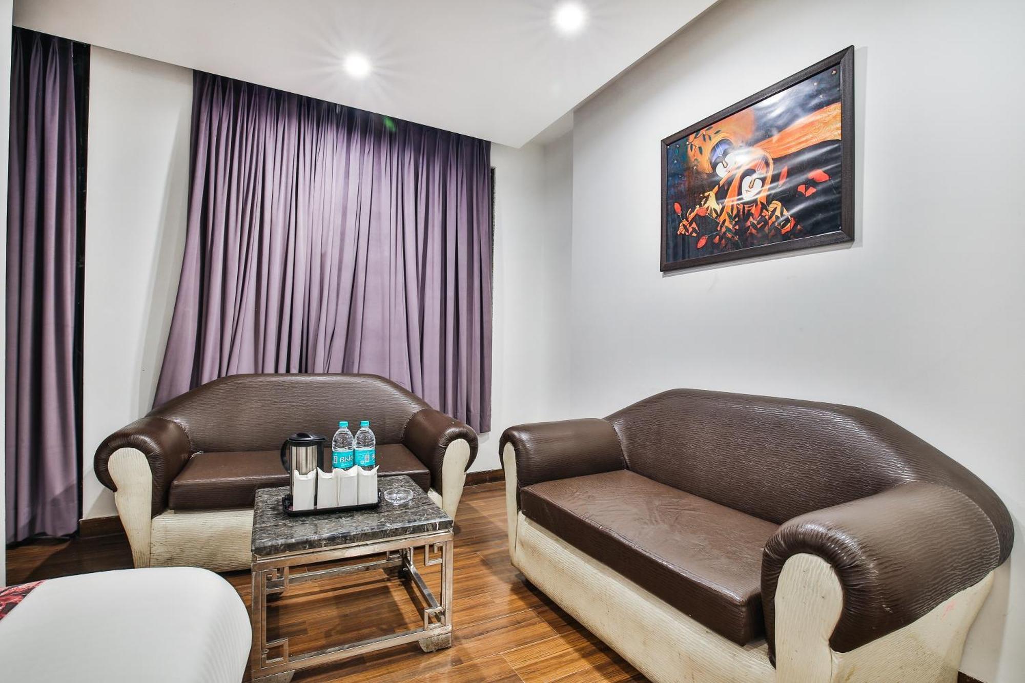 Hotel Uppal International, Near New Delhi Railway Station Dış mekan fotoğraf