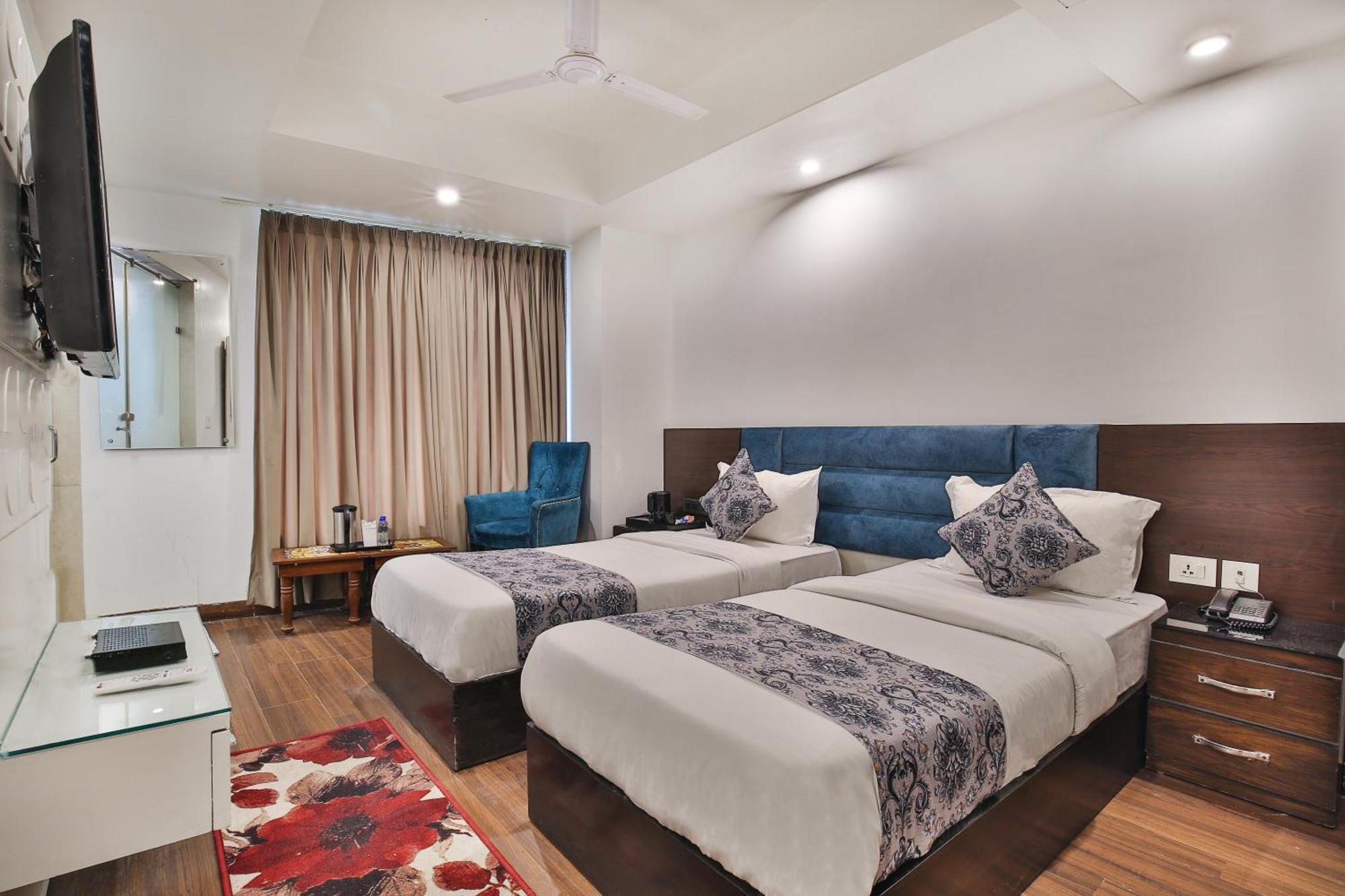 Hotel Uppal International, Near New Delhi Railway Station Dış mekan fotoğraf
