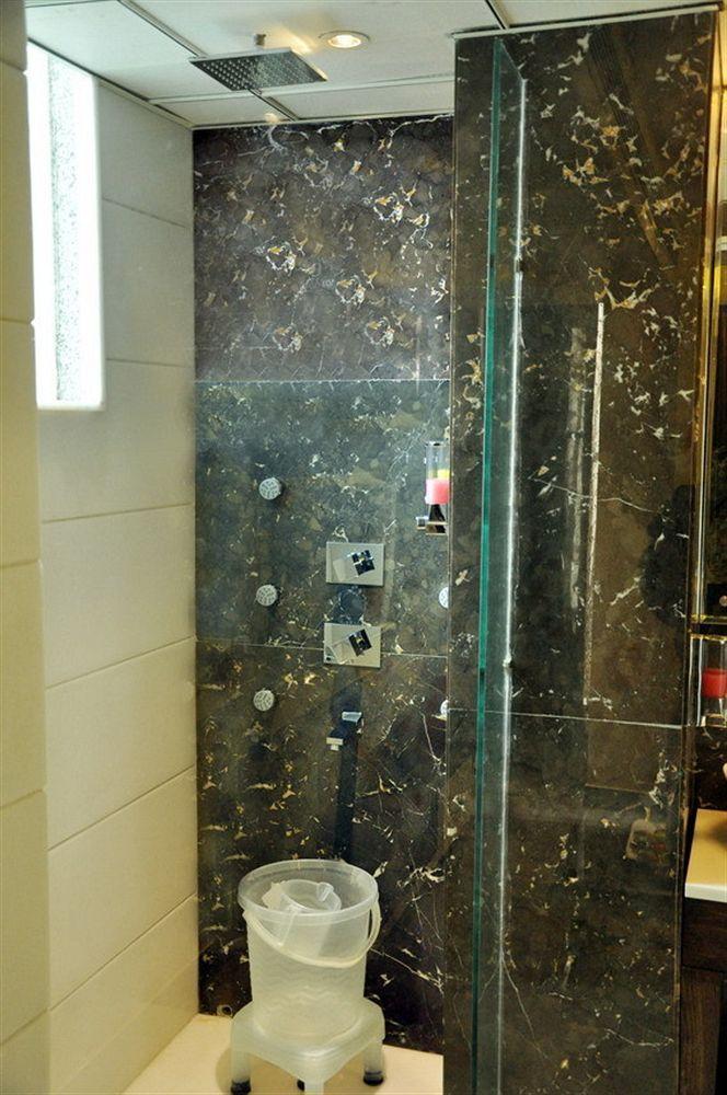 Hotel Uppal International, Near New Delhi Railway Station Dış mekan fotoğraf