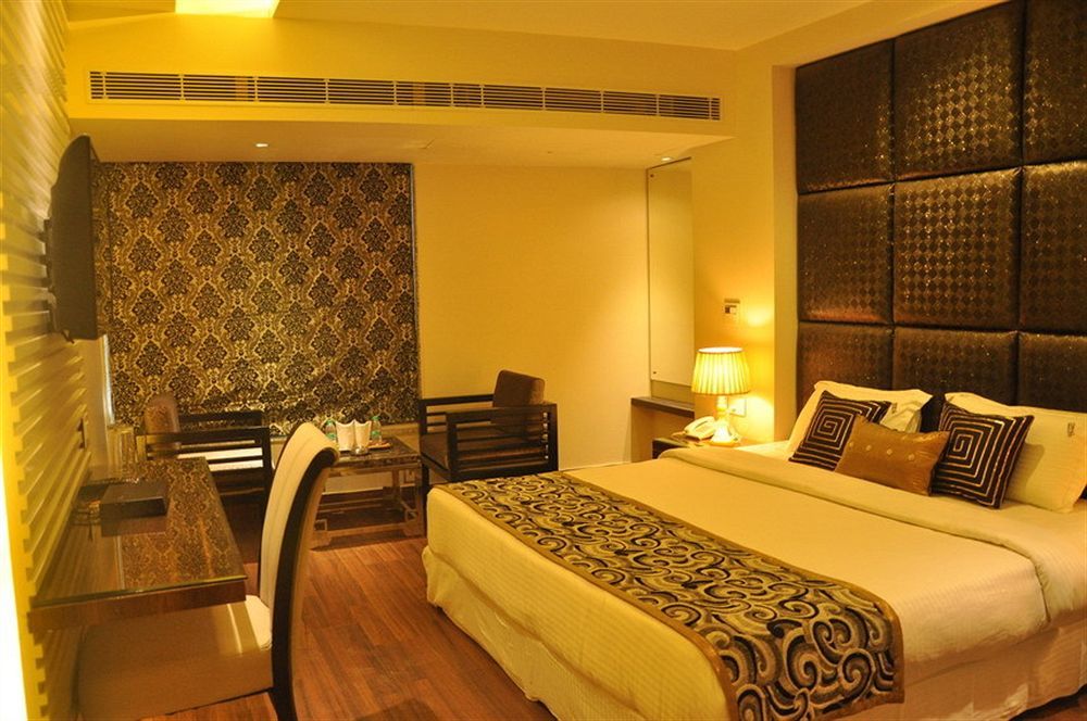 Hotel Uppal International, Near New Delhi Railway Station Dış mekan fotoğraf